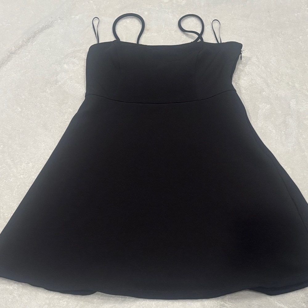 ⭐️ 2/$10 - Urban Revino Black A-Line Mini Dress with Spaghetti Straps